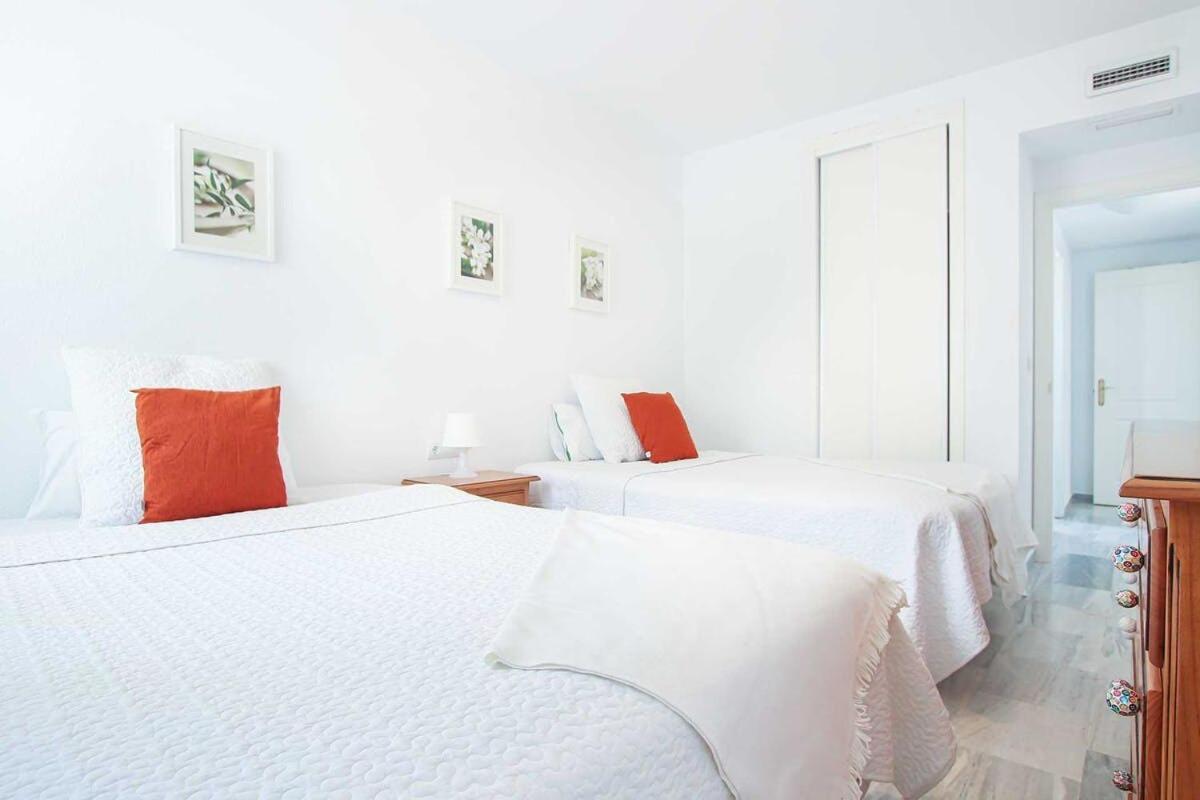 Apartamento Precioso Atico En Cabopino - Marbella Exterior foto